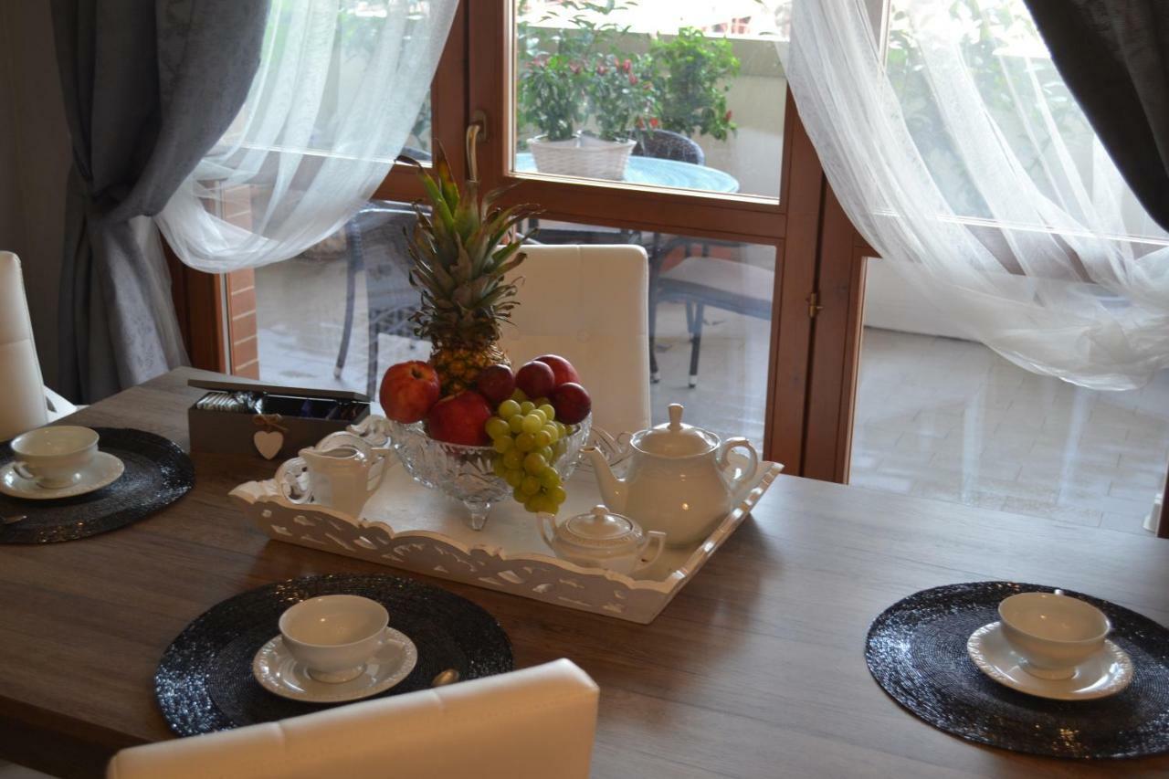Airport & Fair Suite Apartments فيوميتشينو المظهر الخارجي الصورة