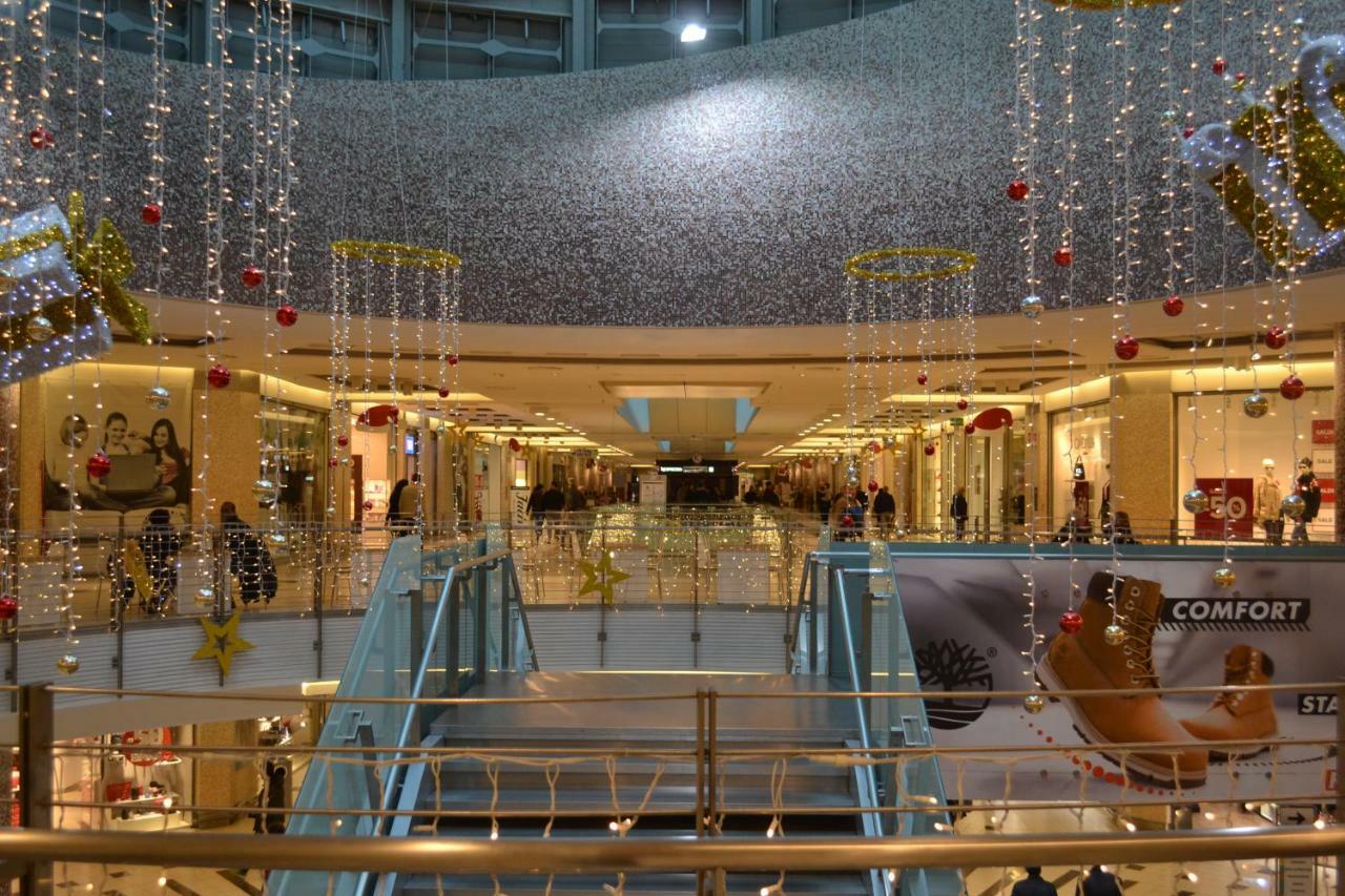 Airport & Fair Suite Apartments فيوميتشينو المظهر الخارجي الصورة